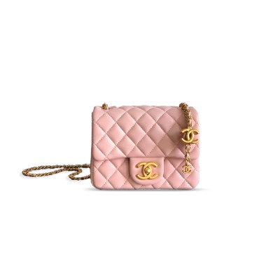 CHANEL FLAP BAG SHINY LANBSKIN IN SAKURA POWDER 255219  (18*13.5*7cm)